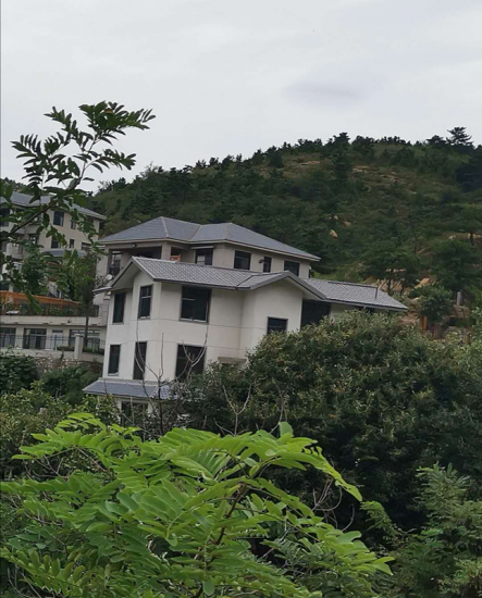 山東濟南：誰該為泰山山坡拆不掉的「野別墅」負責？