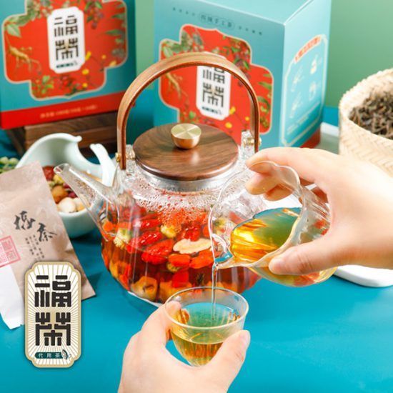 不仅看中医越老越好,名老中医李云文研发的星禮福养生茶更靠谱