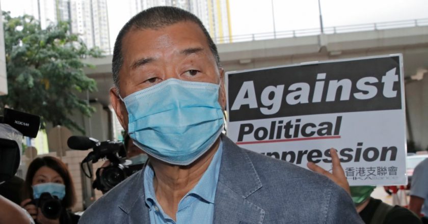 闻所未闻:香港法官以议题过于复杂为由驳回黎智英的一项陪审团审理请求