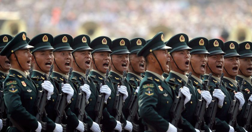 江西一青年拒服兵役遭处罚 责任归咎个人?