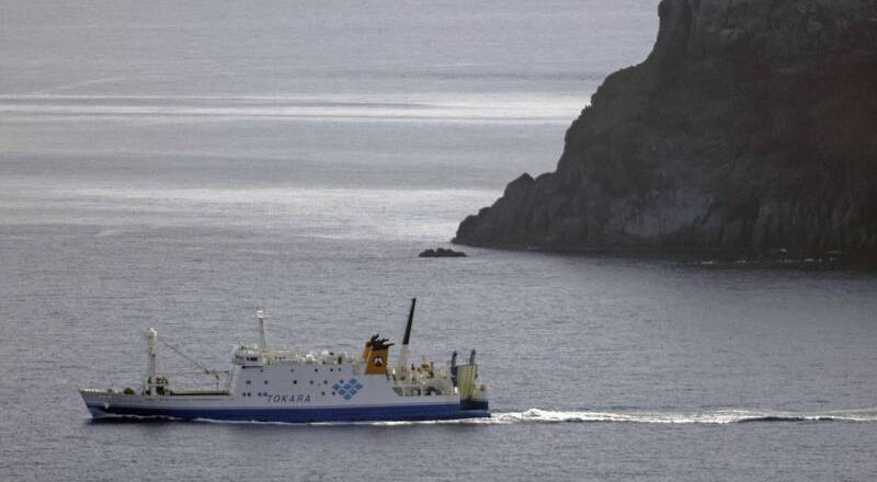 累積1720起地震！ 鹿兒島十島村第3波撤離民眾