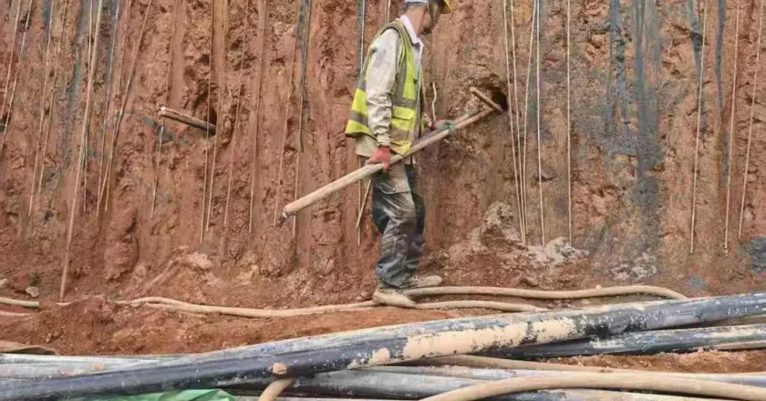 福建一水库大坝建设被指严重偷工减料,当地回应