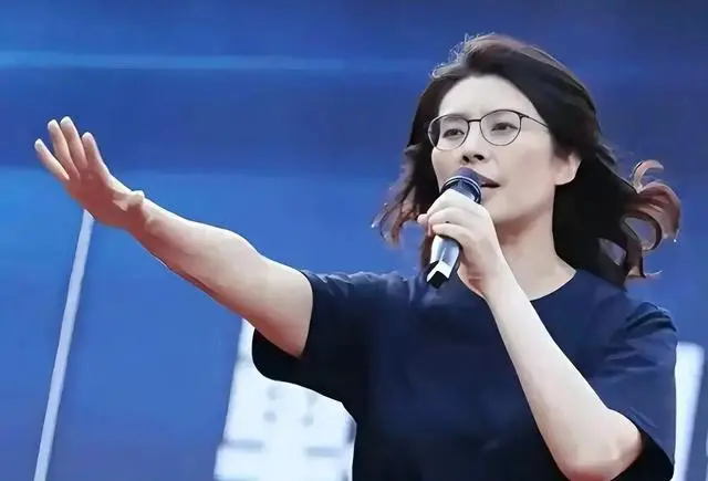 青鸟恐吓郑丽文 蓝营报案 传民进党明年推“大公投”